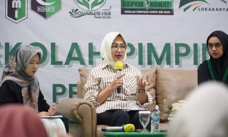 Jadi Narasumber di Kegiatan Sekolah Pimpinan Kohati PB HMI, Airin Rachmi Diany Paparkan Tentang Personal Branding