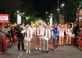 Di Karnaval Budaya Apeksi, Pilar Kenalkan Batik Khas Tangsel