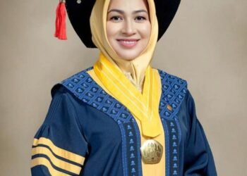 KH Nahwari Abubakar: Airin Rachmi Diany Pemimpin Penuh Kesederhanaan