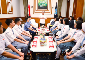 Bertemu Calon Paskibraka Tingkat Nasional dan Provinsi, Benyamin Berpesan Jaga Kesehatan