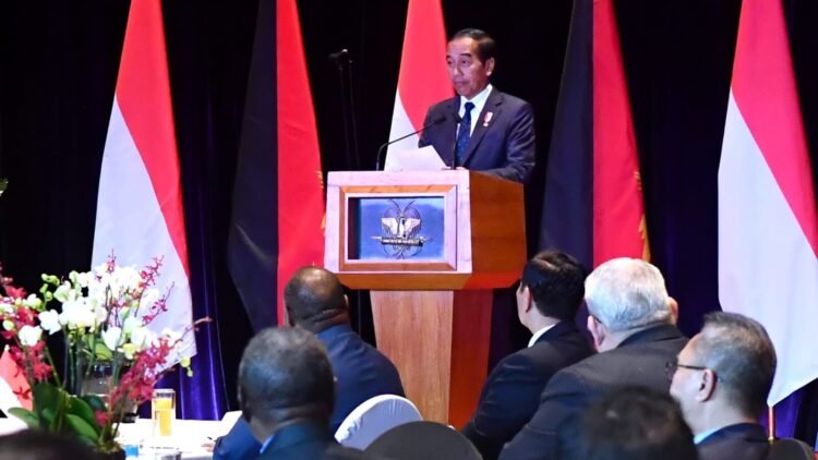 Hadiri Jamuan Santap Siang Kenegaraan, Presiden: We are ‘Wan Famli’