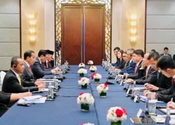 Indonesia Jalin Kerja Sama dengan Perusahaan Kaca Tiongkok untuk Hilirisasi Industri Kaca