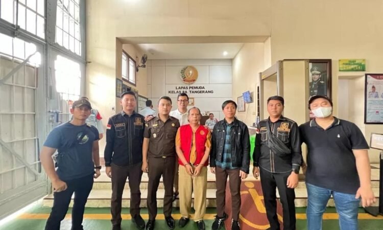 Kejari Tangsel Amankan Buronan Penipuan Investasi Perdagangan Kelapa Sawit Enrico Donato Hutapea