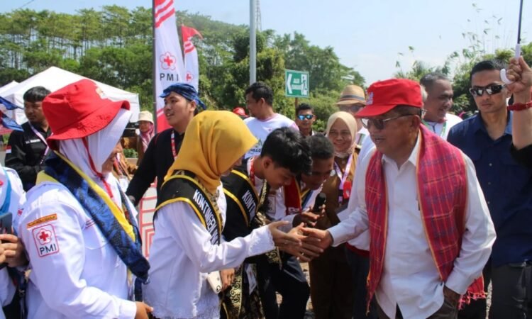 Niky Dwi Meylan Siswi MTs Soebono Mantofani Ikuti Jumbara PMR Nasional