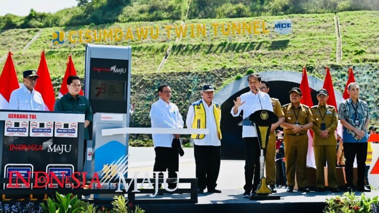Resmikan Jalan Tol Cisumdawu, Presiden: Mempermudah Konektivitas ke Bandara Kertajati