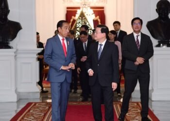 Terima Kunjungan Chief Executive Hong Kong, Presiden Bahas Investasi hingga Perlindungan WNI