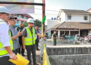 Warga Taman Mangu Indah Sambut Baik Pembangunan Turap Sisi Kali Ciputat oleh Pemkot Tangsel 