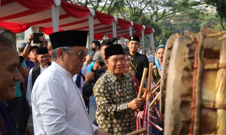 Parade Budaya Nasional dan Internasional Digelar di Tangsel, Benyamin: Representasi Kota yang Beragam Budaya