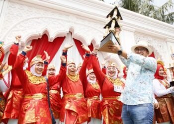 Puji Festival Dekorasi di Pondok Kacang Timur, Pilar: Luar Biasa!