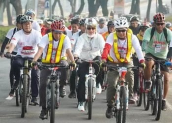 Airin Gowes Bareng Ribuan Warga di Tangsel