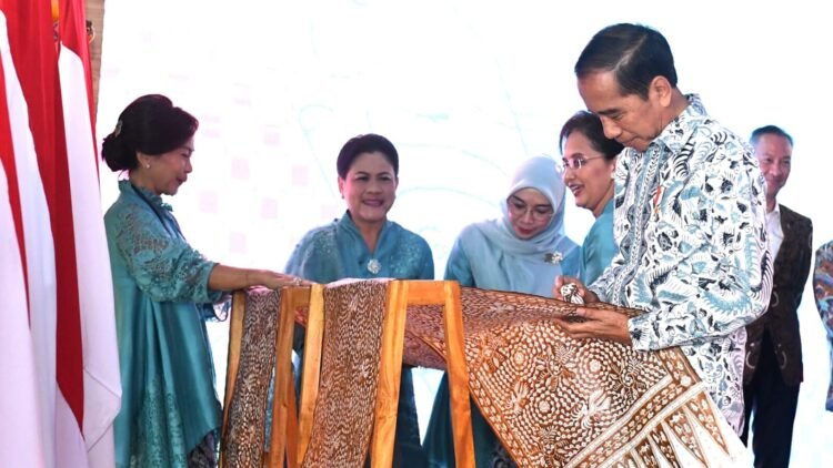 Buka Gelar Batik Nusantara, Presiden Apresiasi Para Pelaku Batik di Tanah Air