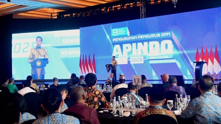 Hadiri Pengukuhan DPN Apindo 2023-2028, Presiden Apresiasi Pengusaha Turut Tangani Stunting