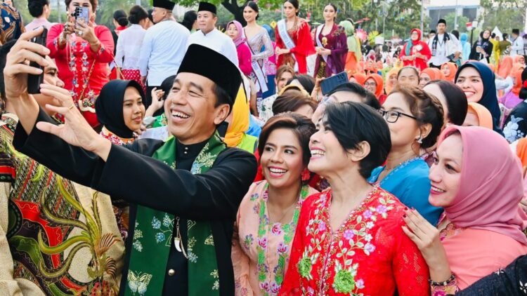 Lewat Istana Berkebaya, Presiden Ingin Kenalkan Kembali Karakter Wanita Indonesia
