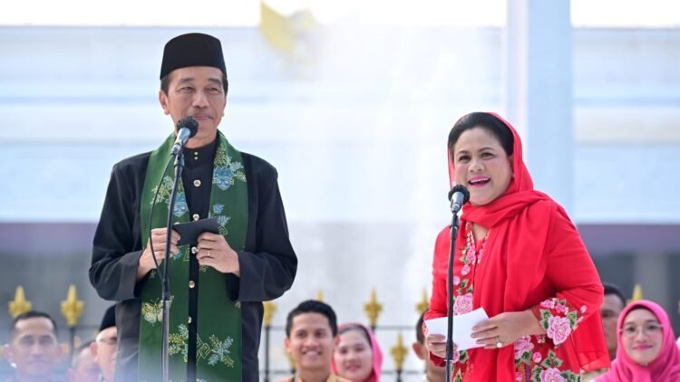 Meriahkan HUT Ke-78 RI, Presiden dan Ibu Iriana Buka Acara Istana Berkebaya