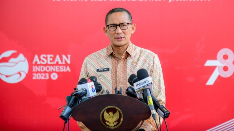 Pemerintah akan Evaluasi Pemberian Bebas Visa Kunjungan bagi 159 Negara
