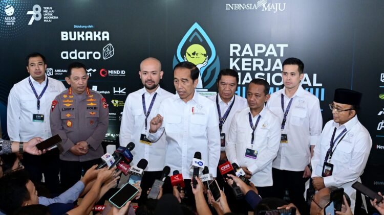 Soal Gangguan LRT, Presiden Jokowi: Kekurangan akan Kita Evaluasi dan Perbaiki