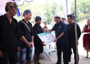 121 Kartu JKN dibagikan ke Masyarakat Badui Dalam