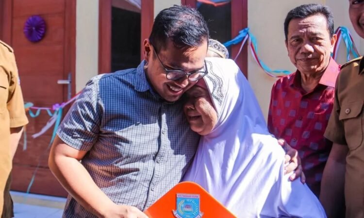 Bedah 25 Unit Rumah di Serpong Utara, Pilar: Program Ini Akan Terus Dilanjutkan