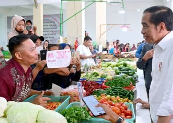 Kunjungi Pasar Merdeka, Presiden Sebut Kondisi Harga Kebutuhan Pokok Terkendali Baik