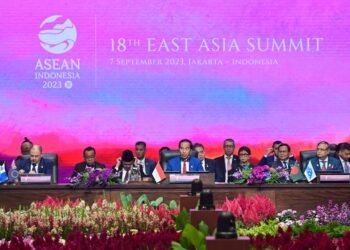 Pimpin KTT Ke-18 Asia Timur, Presiden Jokowi Tegaskan Tekad ASEAN Jadikan Kawasan Pusat Pertumbuhan