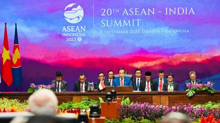 Pimpin KTT Ke-20 ASEAN-India, Presiden Jokowi Dorong Peningkatan Kerja Sama Ekonomi Biru