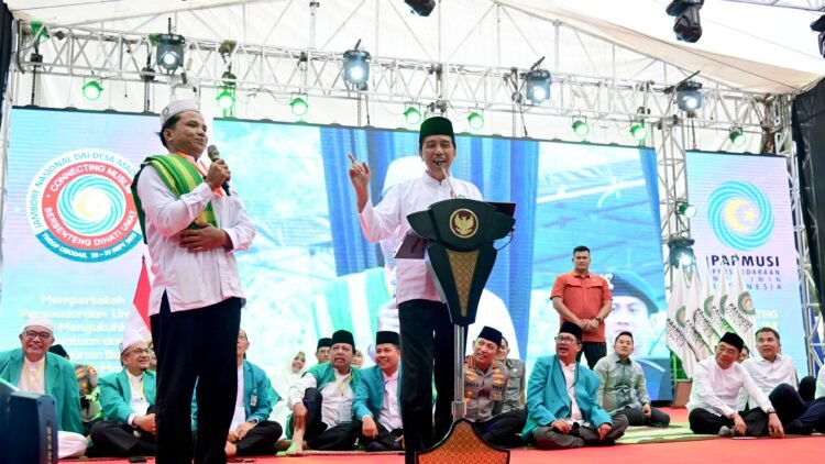 Presiden Jokowi: Jaga Persatuan dari Unit Terkecil Pemerintahan