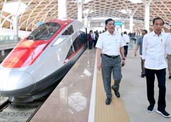 Presiden Jokowi Lakukan Uji Coba Kereta Cepat Jakarta-Bandung