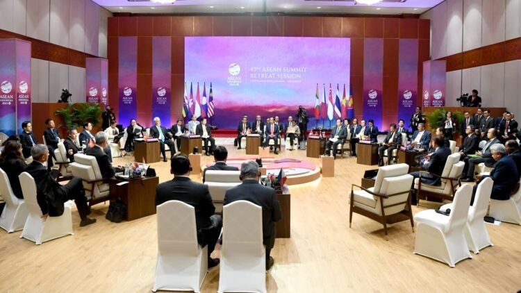 Sesi Retreat KTT Ke-43 ASEAN Hasilkan Dokumen Tinjauan Pemimpin dalam Implementasi 5PC