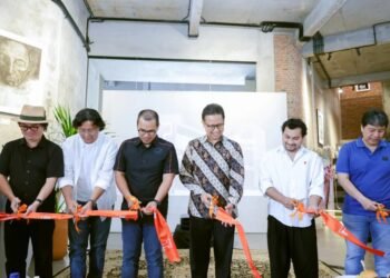 Resmi Dibuka, Pilar Harap Klinik Kecantikan T-Space Milik dr Tompi Dukung Health Tourism di Tangsel