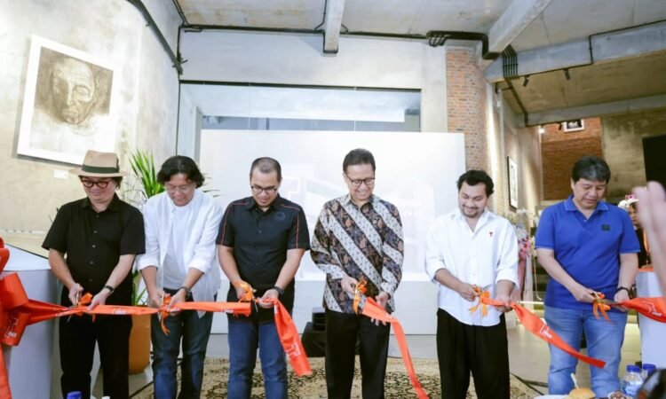 Resmi Dibuka, Pilar Harap Klinik Kecantikan T-Space Milik dr Tompi Dukung Health Tourism di Tangsel