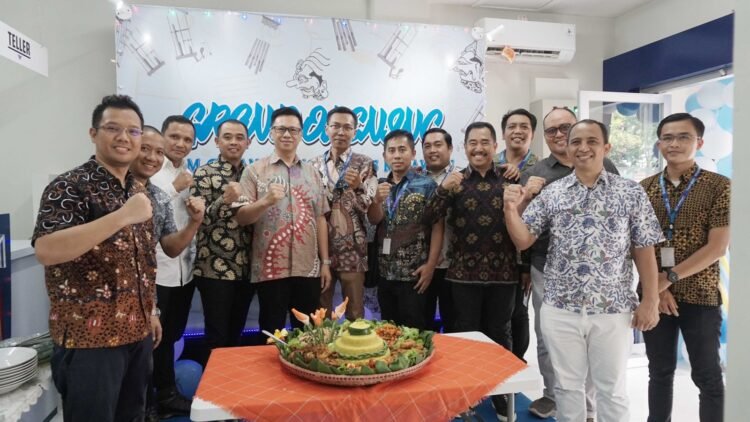 WOM Finance Resmikan Kantor Cabang Tangerang 5