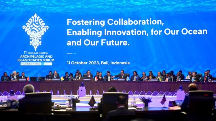 Presiden Jokowi: KTT AIS Forum Momentum Baik Perkuat Kolaborasi Negara Kepulauan dan Pulau