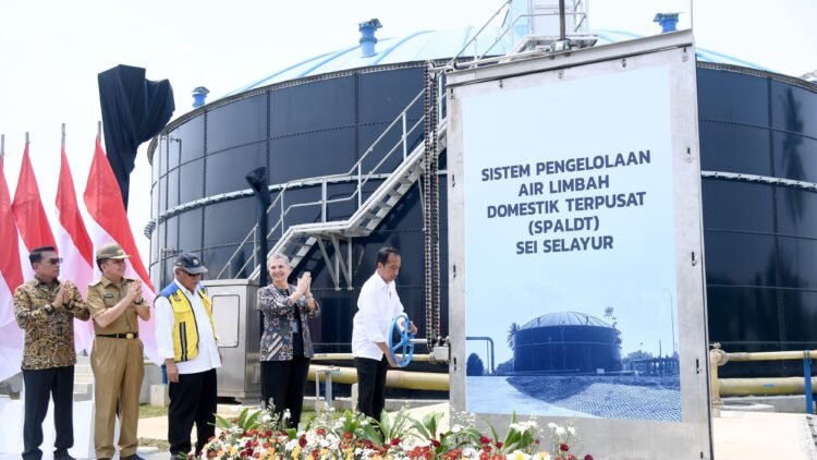 Resmikan SPALDT Sei Selayur, Presiden: Guna Tingkatkan Kualitas Kesehatan dan Lingkungan