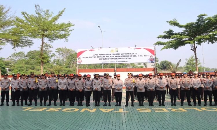 154 Siswa Polwan Latja di Polres Tangsel