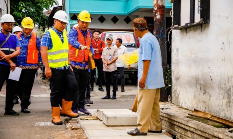 Pilar Tinjau Penataan Kampung Wadassari, Pastikan Program Kampung Membangun Berjalan