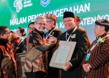 Di Bawah Kepemimpinan Benyamin dan Pilar, Pemkot Tangsel Raih Penghargaan STBM Pratama dari Kementerian Kesehatan RI