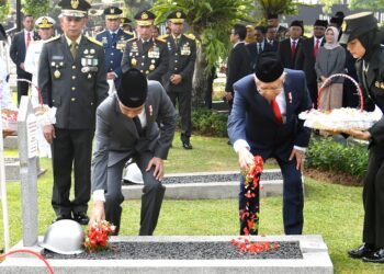 Hari Pahlawan Tahun 2023, Presiden Jokowi Pimpin Upacara Ziarah Nasional di TMP Kalibata