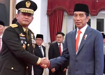 Presiden Joko Widodo Lantik Maruli Simanjuntak sebagai KSAD di Istana Negara