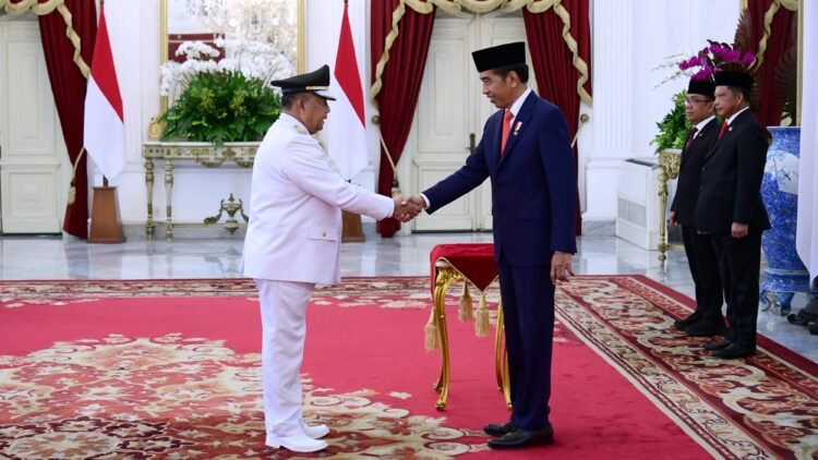 Presiden Jokowi Lantik Edy Nasution sebagai Gubernur Riau