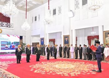 Presiden Jokowi Lantik Pengurus Legiun Veteran Republik Indonesia