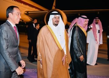 Presiden Jokowi Tiba di Riyadh untuk Hadiri KTT Luar Biasa OKI
