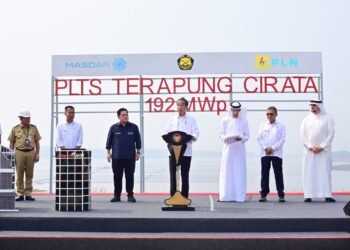 Resmikan PLTS Cirata, Presiden: Salah Satu yang Terbesar di Asia Tenggara