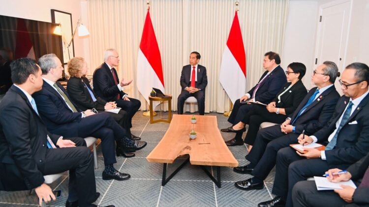 Terima Chairman Exxon Mobil, Presiden Jokowi Apresiasi Kerja Sama Pembangunan Kilang Petrokimia Hijau