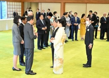 Hadiri Jamuan Minum Teh, Presiden Jokowi Kembali Undang Kaisar Naruhito ke Indonesia
