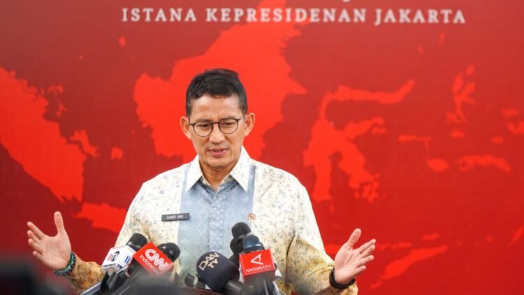 Presiden Jokowi Pimpin Rapat Kebijakan Bebas Visa Kunjungan