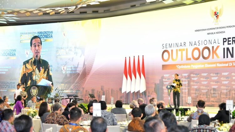 Presiden Jokowi Songsong Ekonomi Nasional 2024 dengan Optimisme