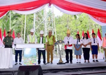 Resmikan BTS 4G Bakti di Talaud, Presiden Tekankan Pentingnya Konektivitas untuk Persatuan Bangsa