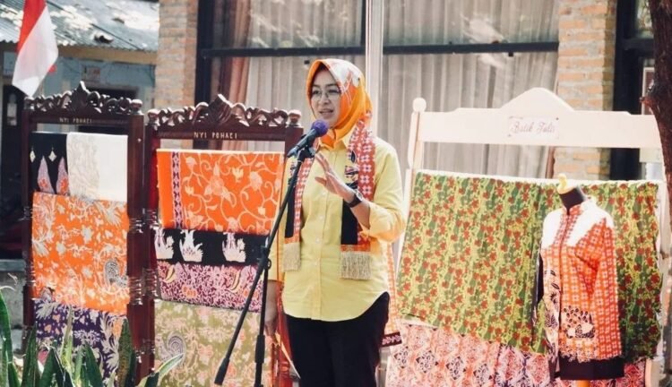 Airin Rachmi Diany Dukung Ekonomi Kreatif Berbasis Budaya