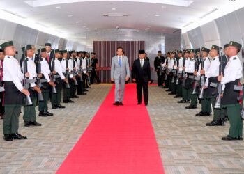 Dari Hanoi, Presiden Jokowi Tiba di Bandar Seri Begawan