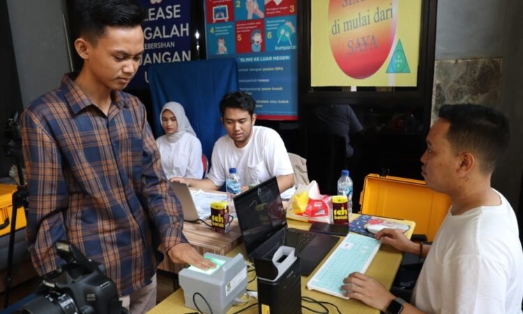 Perekaman E-KTP di Kecamatan Pagedangan Diikuti 500 Pelajar